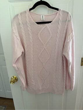Abound Light Pink Distressed Crewneck Sweater Size Extra Small